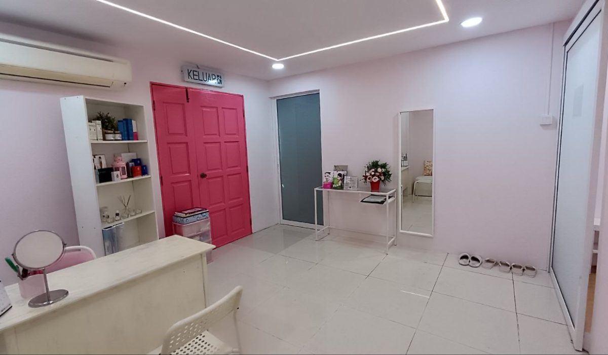 Aesthetic Clinic healthcare fit-out by Fata Bestari